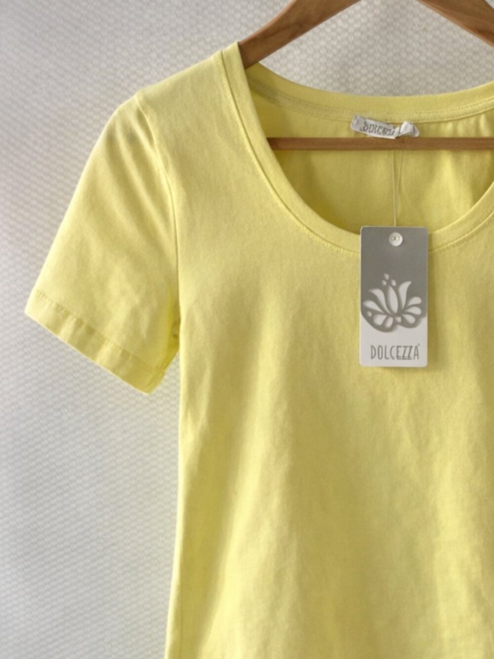 Dolcezza Yellow Scoop Neck Cotton Tee • Summer Essential • XS NWT - Picture 7 of 9